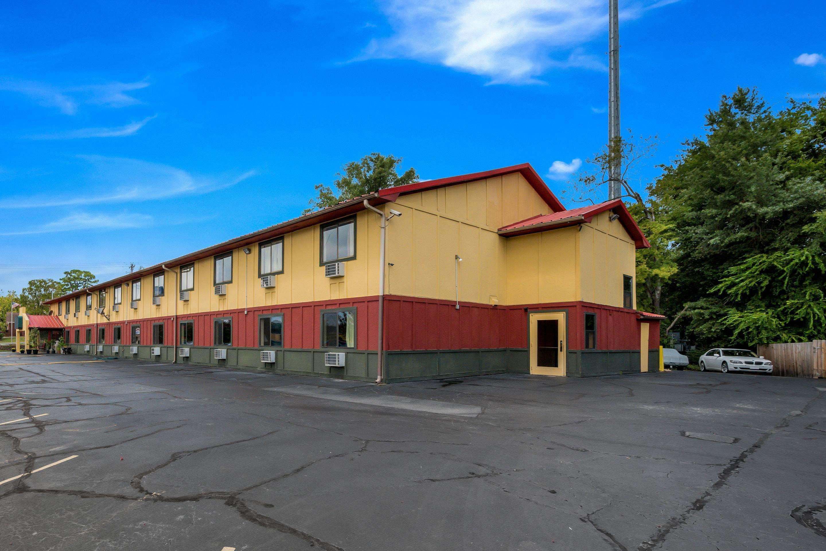 Rodeway Inn Benton Exterior foto